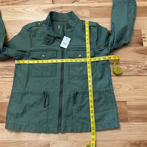 J. Crew Women’s Olive Green Zip Up Jacket Small - Picture 3 of 7